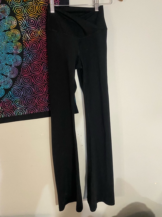 aerie Pants - Black AERIE crossover leggings